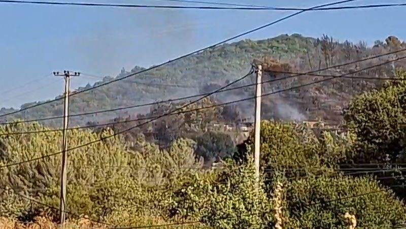 Zjarri në Senicë djeg disa shtëpi, flakët shkrumbojnë edhe Kishën e Shën Dhimitrit