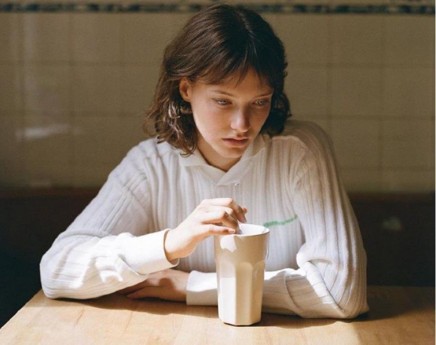 10 gjendje shëndetësore që shpesh ngatërrohen me ankthin