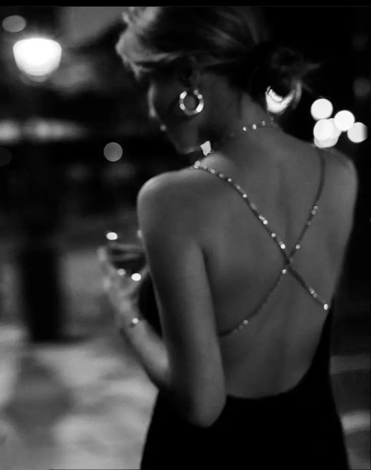 4 shenjat e horoskopit që nuk dinë t’i shpëtojnë trishtimit