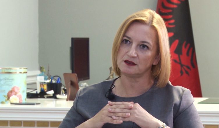 “Agroindustria rritet me 12,3%, Denaj: Synojmë ta kthejmë në motor të zhvillimit rural dhe ekonomik