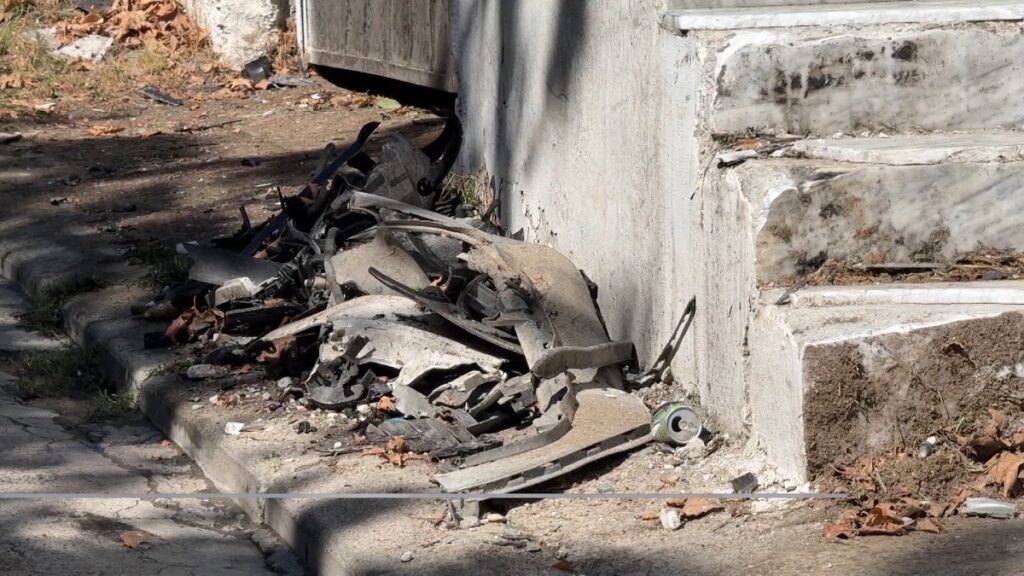 Aksident tragjik që u mori jetën dy të rinjve në Peqin, banorët: Dëgjuam kërcitje