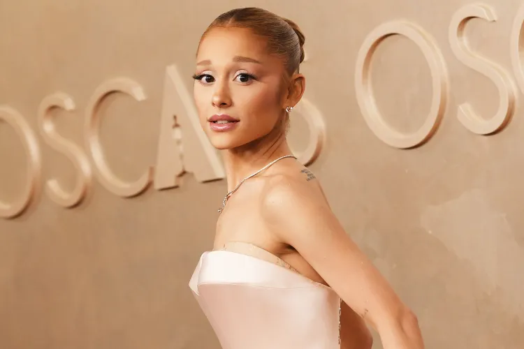 Ariana Grande njofton turneun e parë pas shtatë vitesh