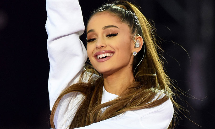 Ariana Grande rikthehet në O2 Arena të Londrës me turne gjigant verën e ardhshme