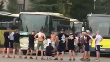 Atmosferë e zjarrtë në Tiranë/ Kroatët pushtojnë stadiumin para ndeshjes së Conference League