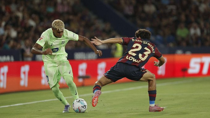 Barcelona përmbys Levanten, ngec Atletiko