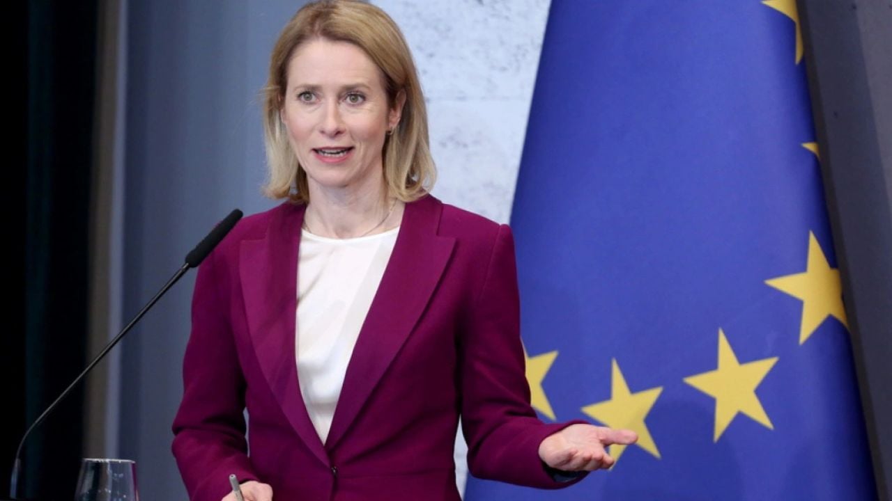 “BE mbështet hapat e SHBA-së drejt paqes”, Kallas: Mbështetje për Ukrainën dhe presion mbi Rusinë