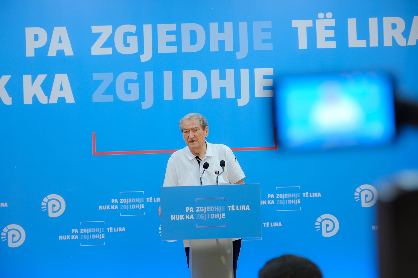 Berisha: Daniel Shima u mor peng. Kreu i PD pyet Ramën: Përse e ke kërcënuar ish-zyrtarin e AKSHI-t?