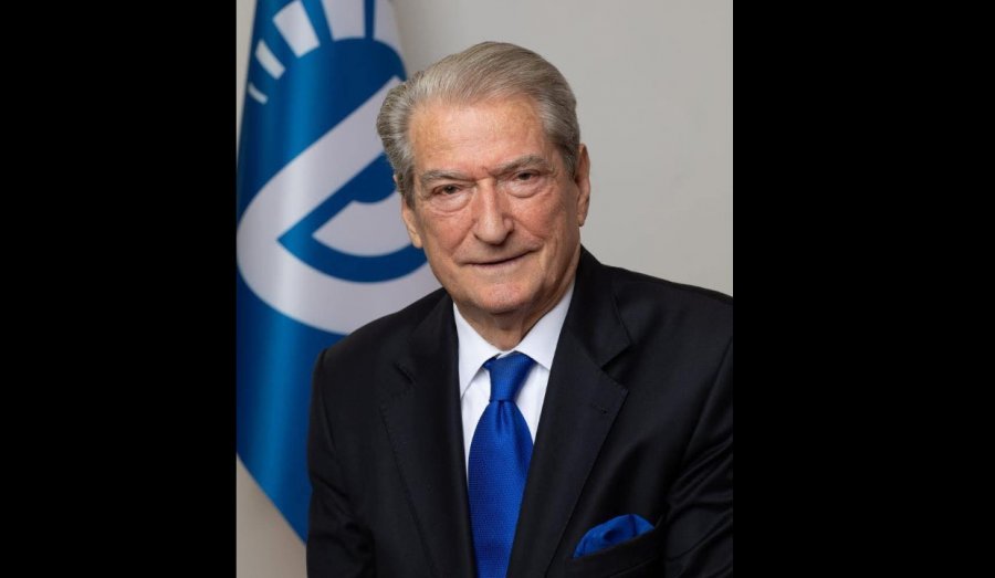 Berisha mesazh për ndarjen nga jeta të Naun Shundit: Humbje e madhe për artin dhe kombin shqiptar, do jetojë përmes veprës së tij