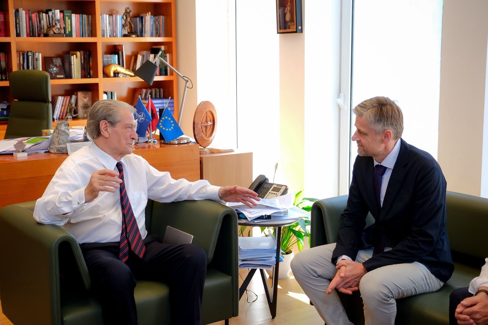 Berisha pret zyrtarin e lartë pranë Fondacionit të CDU-së gjermane: 11 Maji do të denoncohet në çdo kryeqytet europian