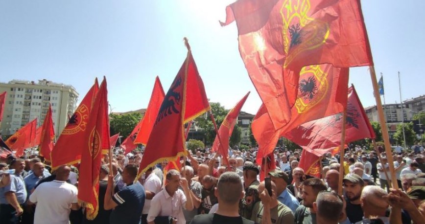 Çfarë po planifikojnë veteranët? Konferencë urgjente para protestës së 7 gushtit