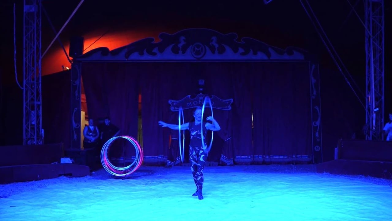 Cirk italian në Gjirokastër, trupa e “Marina Orfei” jep shfaqje nëpër Shqipëri