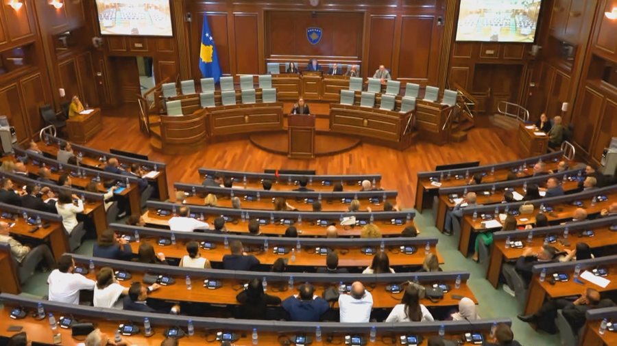 Dështon sërish Kuvendi i Kosovës, Vetëvendosja propozon Hekuran Muratin për kryetar, por nuk merr votat