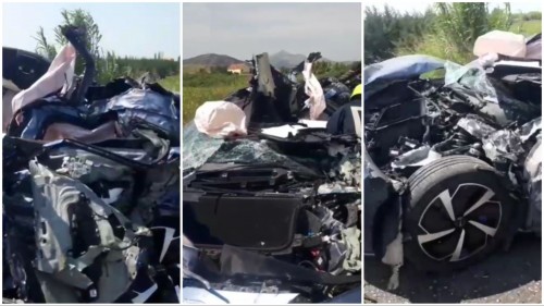 Detaje nga aksidenti me 1 të vdekur dhe 3 të plagosur në Shkodër, kamioni përplasi dy automjete, trupi i viktimës ende në mjet