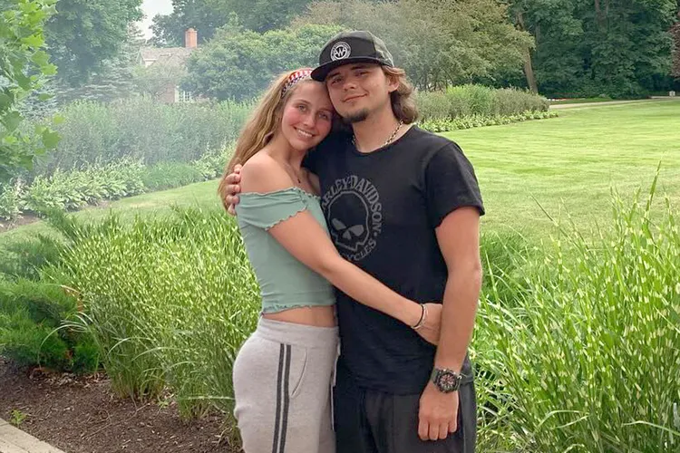 Djali i Michael Jackson fejohet pas 8 vitesh dashuri: Princi gati për hapin e madh