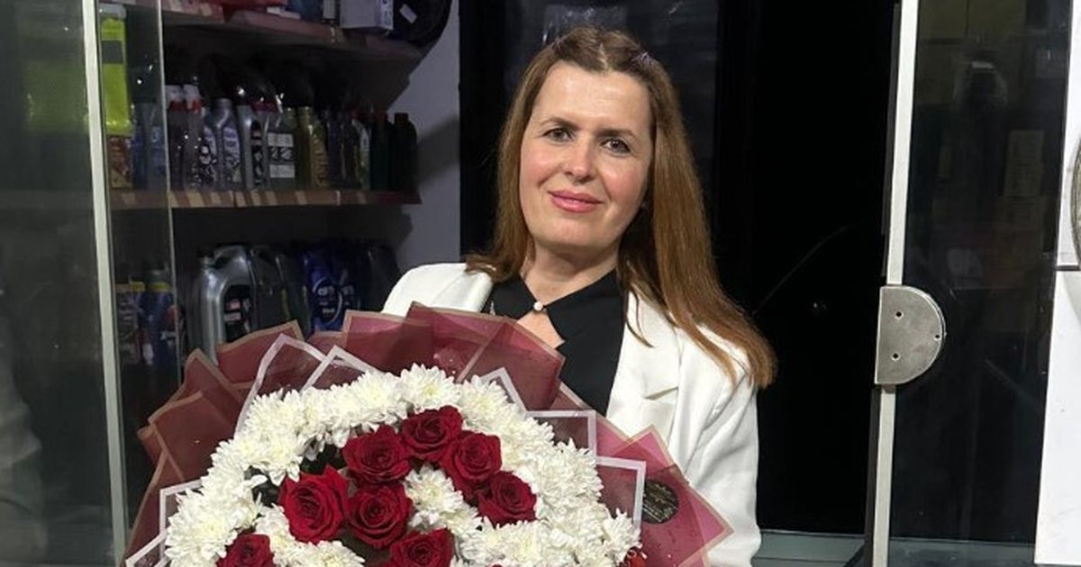 Djali plagos 7 herë me thikë nënën, 26-vjeçari i papunë, e ëma drejtoreshë shkolle (EMRAT)