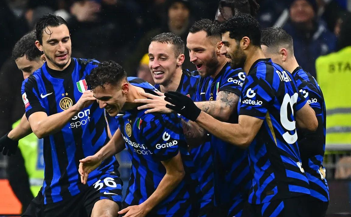 “Do ketë karrierë fantastike”! Gazetari italian nuk e humbet besimin te Kristjan Asllani: E kanë “mbytur” emra si Brozovic dhe Calhanoglu