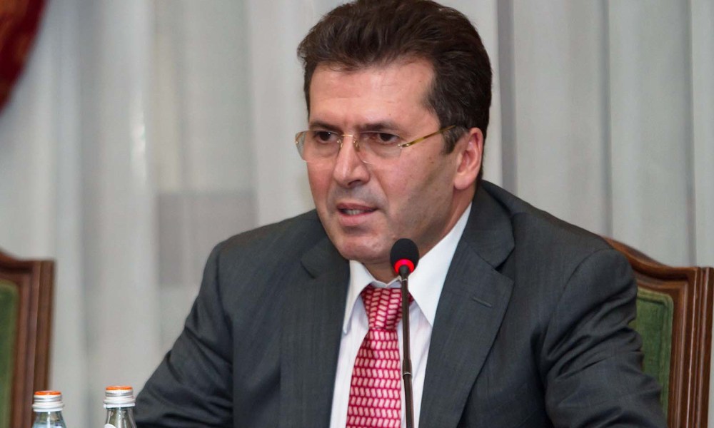 Do ringjallemi si Krishti, askush tjetër veç Sali Berishës nuk na çon në fitore