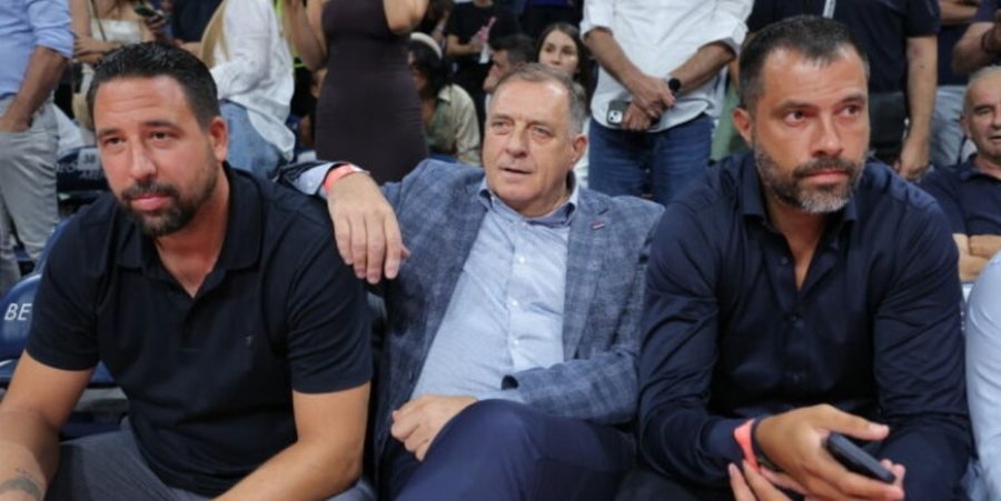 Dodik vërshëllehet në mes të ndeshjes së basketbollit, thirrje edhe kundër Vuçiç