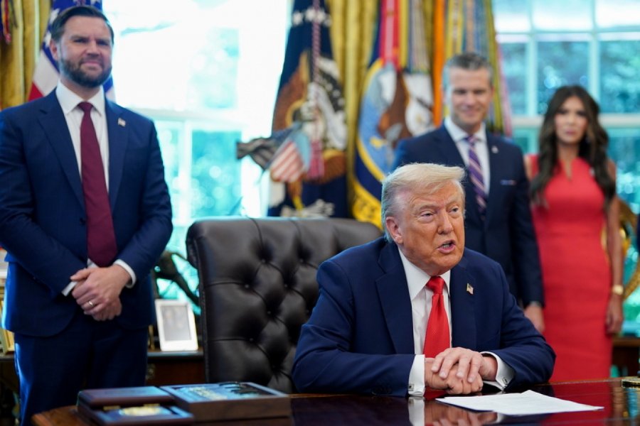 Donald Trump propozon ndryshimin e emrit të ‘Ministrisë së Mbrojtjes’