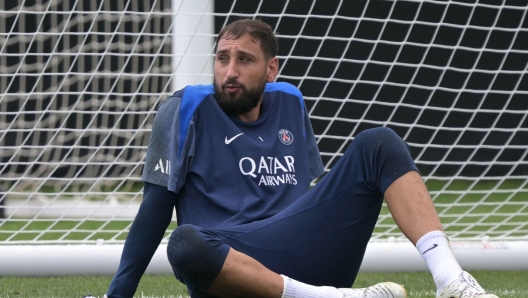 Donnarumma në udhëkryq, rinovimi ka ngecur. Chevalier në prapaskenë, çfarë po ndodh te PSG?
