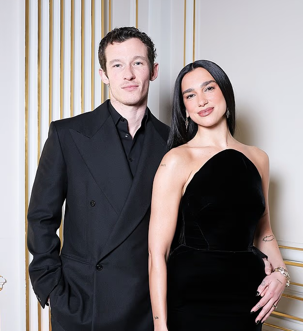 Dua Lipa dhe Calum Turner çift edhe në biznes, themelojnë TwentyTwo Films