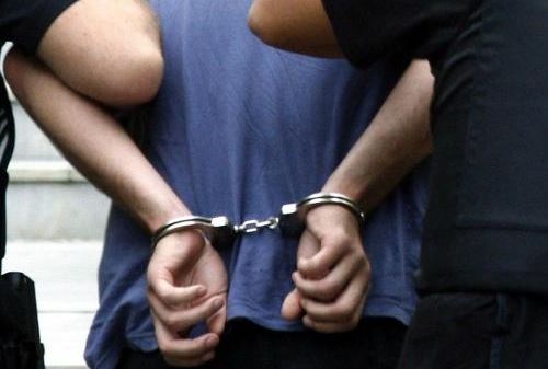 Dy banka të nivelit të dytë nën hetim për mashtrime me kreditë e klientëve