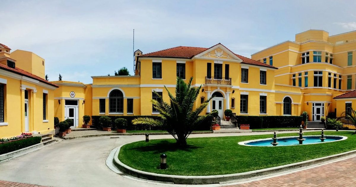 Flakë masive në mbarë vendin, Ambasada e SHBA paralajmëron qytetarët amerikanë: Shmangni zonat e prekura