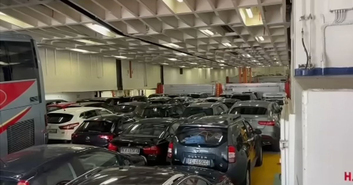 Fluks lëvizjesh në Kapshticë-Qafë Thanë dhe Kakavijë, doganat punojnë me kapacitet të plotë