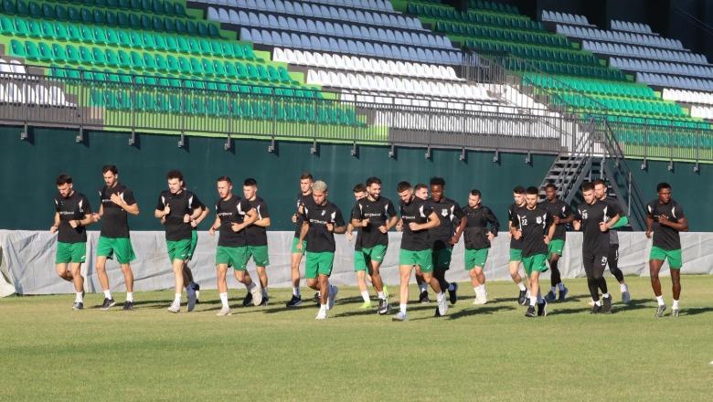 “Fortesa” e shtëpisë/ Rrogozhina, një qytet në “ethe”