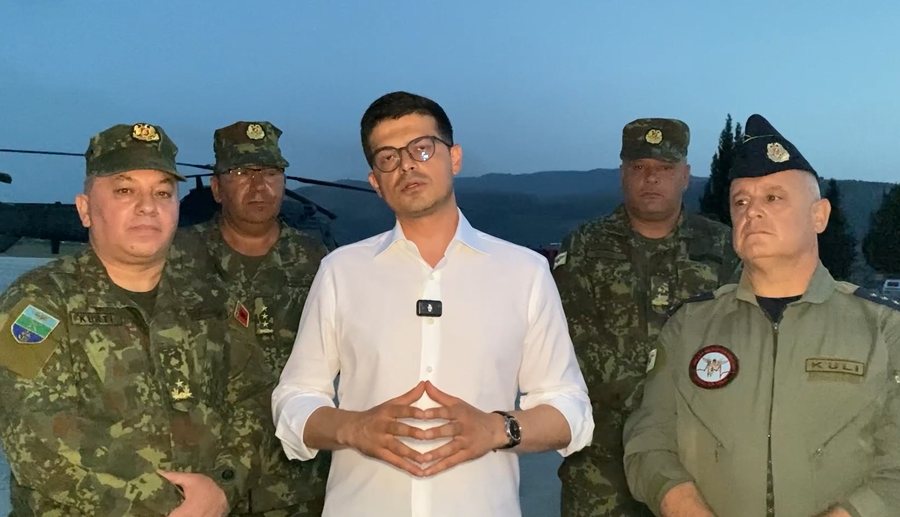 FOTO/ Dëmet e larta nga zjarret, ministri Vengu shpjegon procedurat për dëmshpërblimin