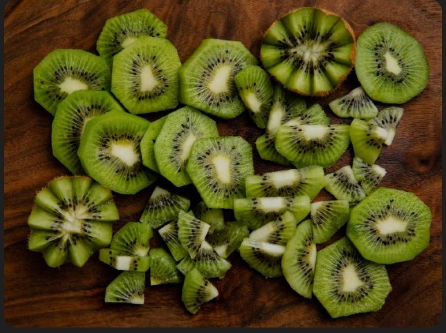 Fruti, Kivi i gjelbër bëhet zyrtarisht aleati i tretjes, ja përfitimet shëndetësore