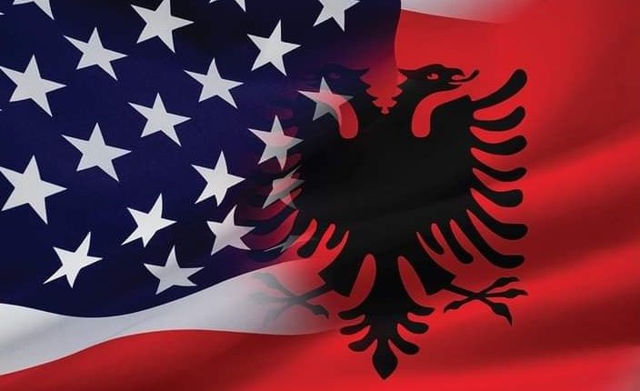 Gjuha shqipe hyn në komunikimet zyrtare të shkollave publike në Nju-Jork