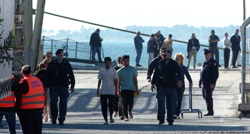 Gjykata Evropiane:Italia duhet të sigurojë rishikimin e vendimeve për azilkërkuesit