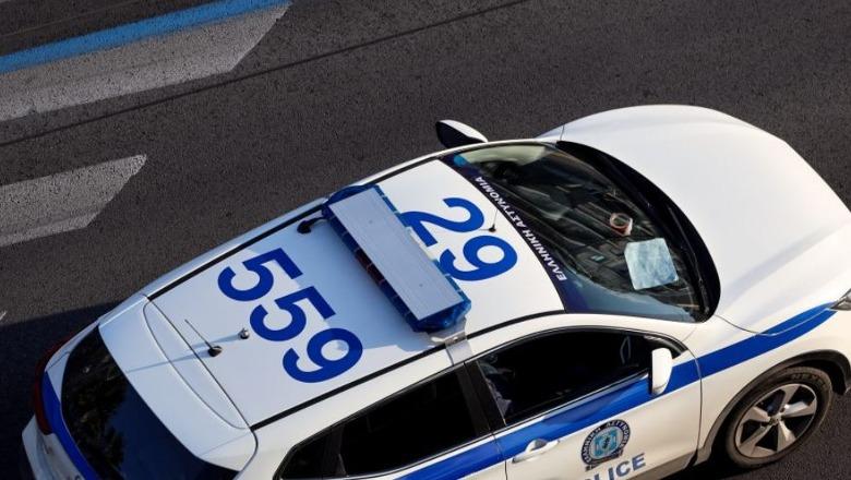 Grabiti të paktën 10 motora gjatë sezonit veror, arrestohet 16-vjeçari shqiptar
