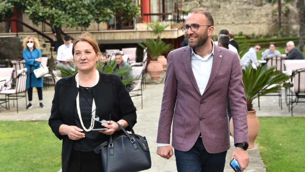 “Heroi im Gazment Bardhi”, këshilltari i PD nxjerr shkrimin e Flutura Açkës në 2021: Me djem të tillë e kemi gatuar fitoren
