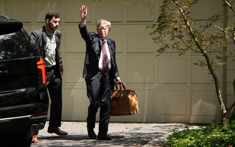 Hetimi për John Boltonin ‘ka nisur gjatë administratës Biden’