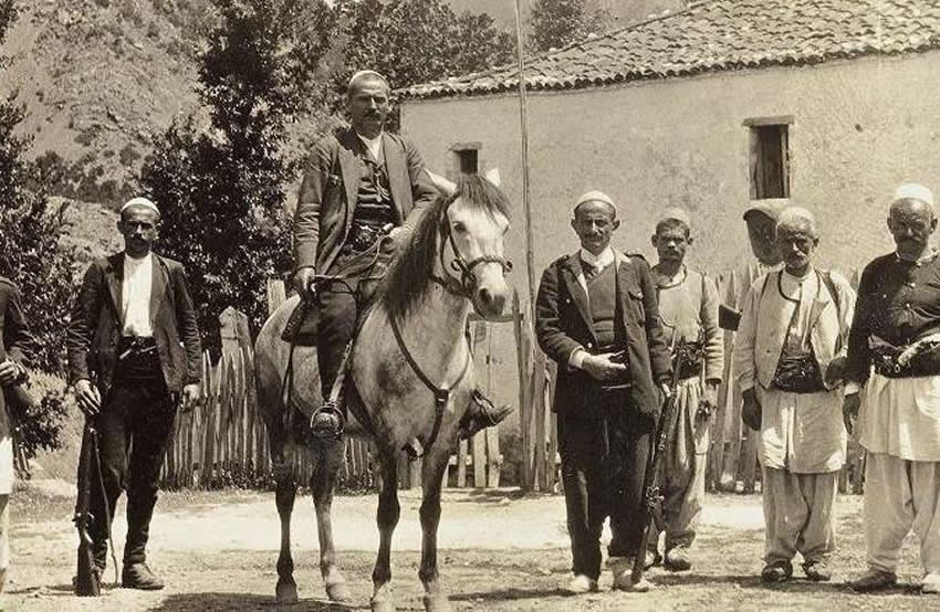 Intervista me Turhan Pashën dhe Filip Nogën