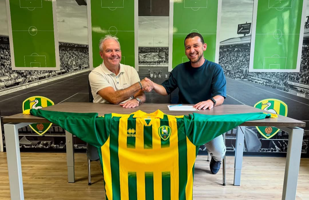 Ish-trajneri i Tiranës jep lajmin e rëndësishëm, do të drejtojë në klubin holandez