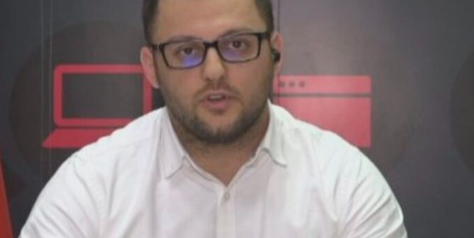 Ish-zëvendësdrejtori i Agjencisë Kombëtare të Shoqërisë së Informacionit (AKSHI), Daniel Shima, kthehet në shtëpi