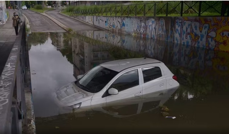 Itali/ Moti i keq shkakton përmbytje dhe dëme në disa rajone