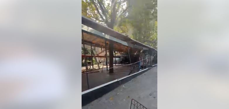 “Ja dhe një mur i madh “kinez” që ra sot”/ Lirimi i hapësirave publike, Rama publikon pamjet e aksionit