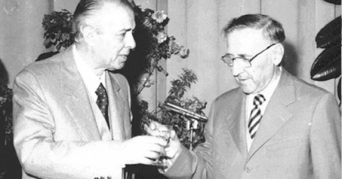 “Ja pse kam bindjen se Mehmet Shehu u VRA”, djali i ish-kryeministrit tregon detajet e pathëna në 41-vjetorin e vdekjes së të atit