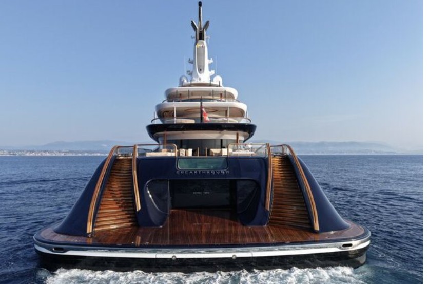 Jahti sekret i Bill Gates del në shitje për 645 milionë dollarë