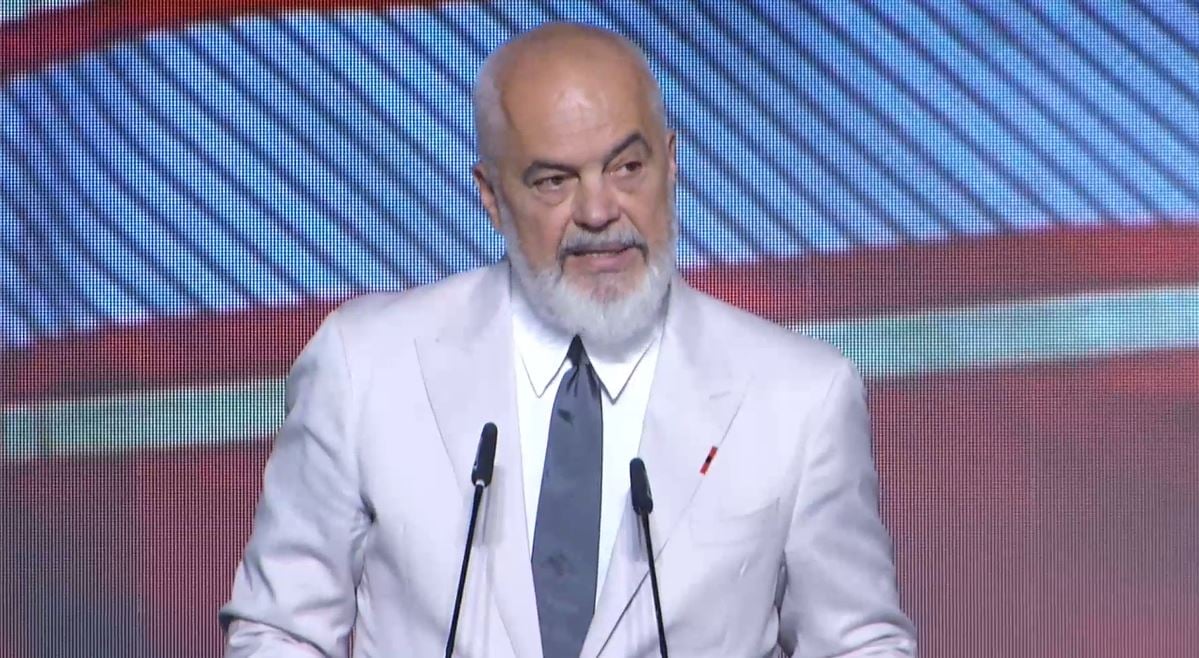 “Japin vendime në favor të zjarrvënësve e gllabëruesve”, Rama kritika dhe paralajmërime për prokurorë e gjyqtarë: Kush sulmon interesat publike… 