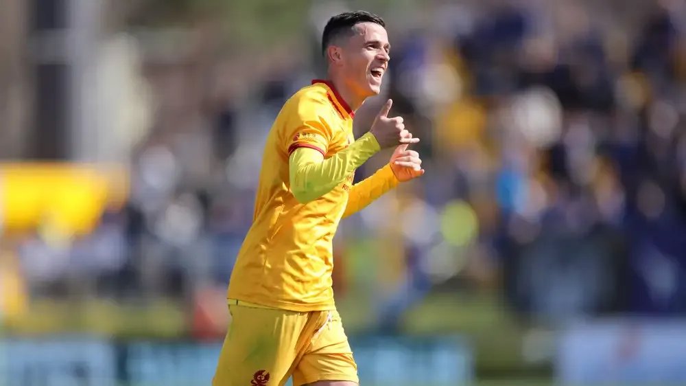 Jasir Asani shumë pranë një transferimi surprizë, ylli i Kombëtares drejt akordit me klubin e elitës