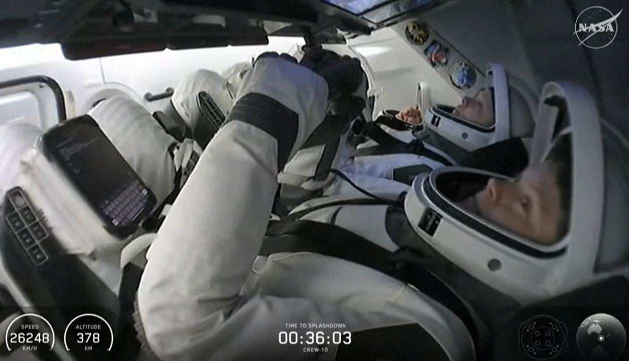 Kthehen në Tokë astronautët, qëndruan pesë muaj në Stacionin Hapësinor Ndërkombëtar