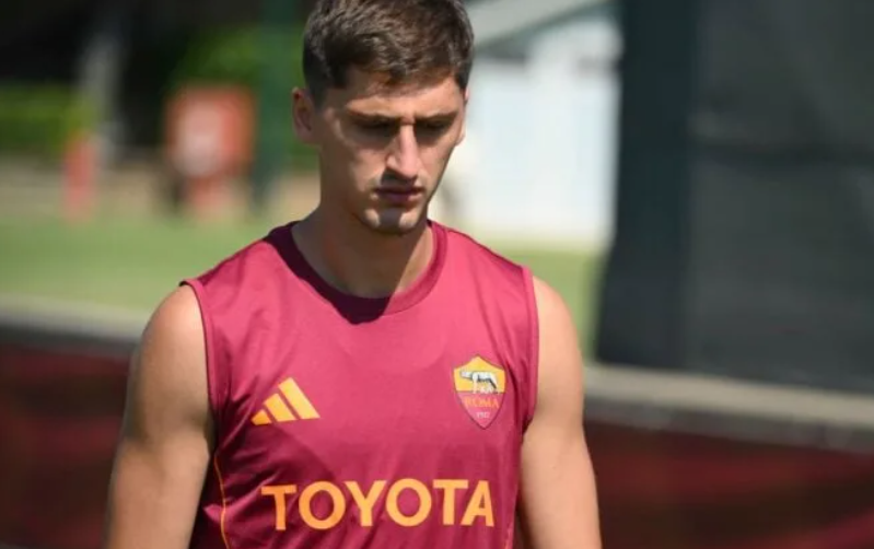 Kumbulla mund të qendrojë në Serie A, klubi që interesohet