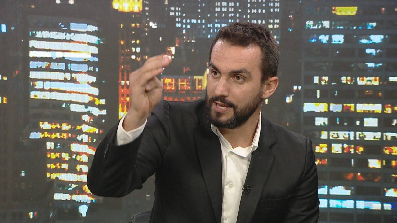 Lapaj ndryshon mendje: “Mandati t’i kalojë simotrës time”. Kolegji Zgjedhor e rrëzon, në Kuvend shkon…