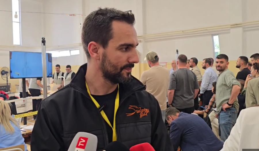 Lapaj nuk heq dorë nga mandati deputetit, shtyhet seanca në Kolegjin Zgjedhor