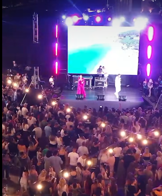 Lezha festoi “Ditën e Shtegtarit”, me këngë dhe valle